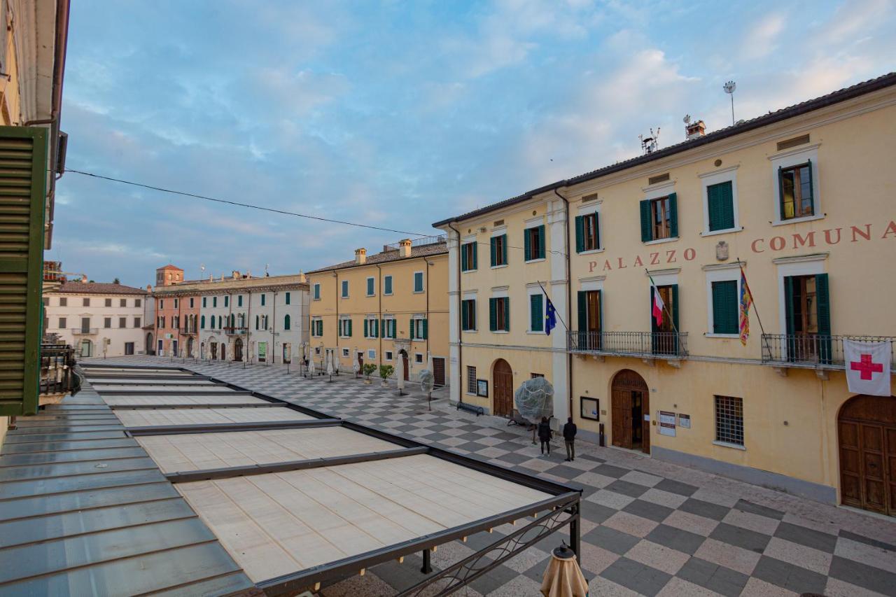 The Mansion Of Countess Rizzardi On Garda Lake Lazise Exterior foto